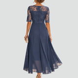 Abito midi in pizzo con gonna in tulle